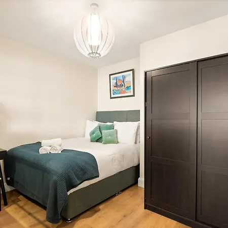 Town Centre 아파트